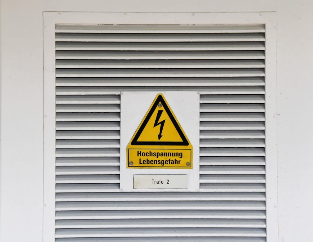 Photo Electricity, warning