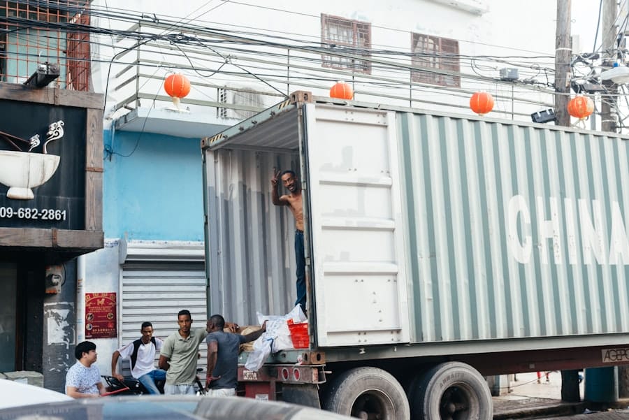 Photo Truck Loading Gantry